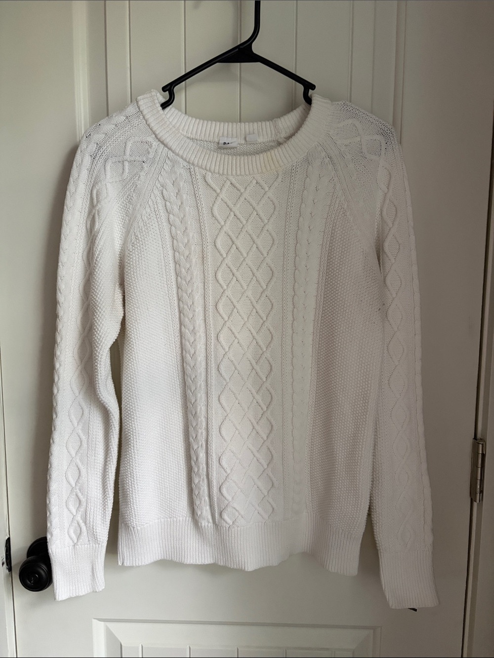 GAP Cable Knit Sweater - White